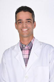 Dr. Patrick Rocha (Dr. Rocha)